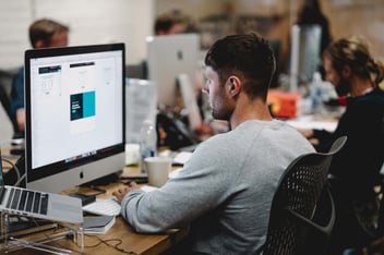 studio-republic-fotKKqWNMQ4-unsplash-min