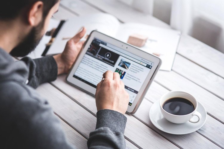 How to Reduce Bounce Rate With Google Analytics in 15 Steps featured image